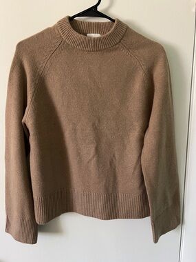 H&M Women's Crewneck Sweater in Taupe Brown